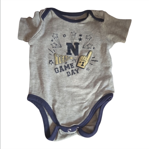 Gen2, 3 Piece Onsie Set. US Navy Academy🏈 -Size 3-6 Mos EUC - Picture 4 of 6